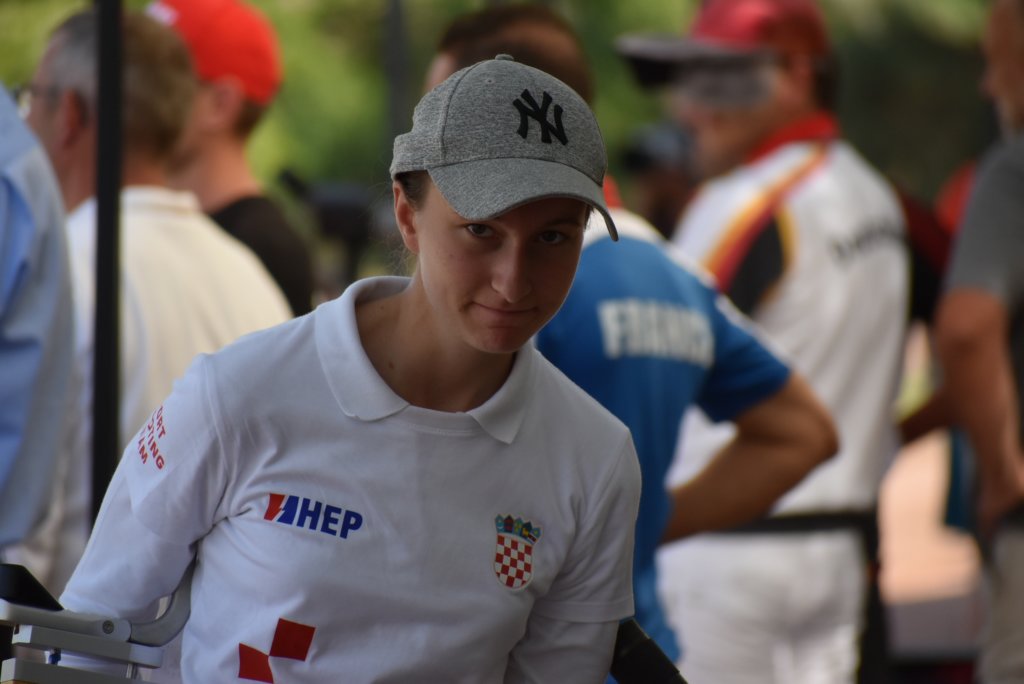bra_8949.jpg